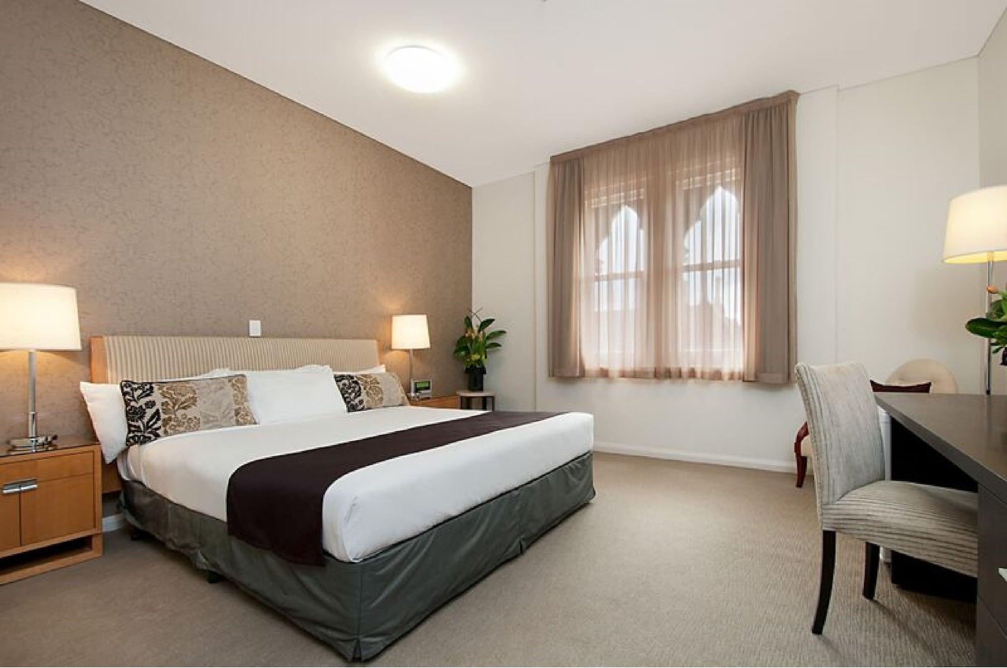 Adabco Boutique Hotel Adelaide Room photo